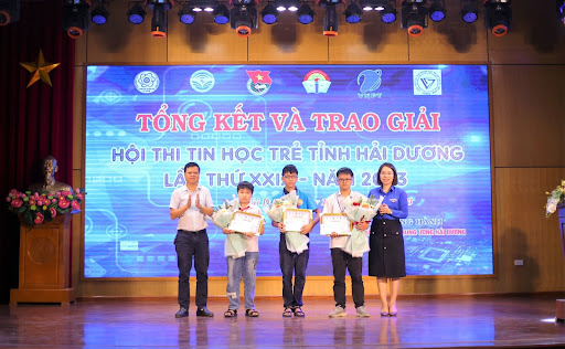 Chuyên Nguyễn Trãi gặt hái thành công tại Hội thi Tin học trẻ tỉnh Hải Dương lần thứ XXIX năm 2023